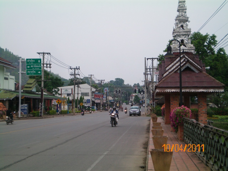 ชื่อ:  Picture 045.jpg
ครั้ง: 819
ขนาด:  215.5 กิโลไบต์