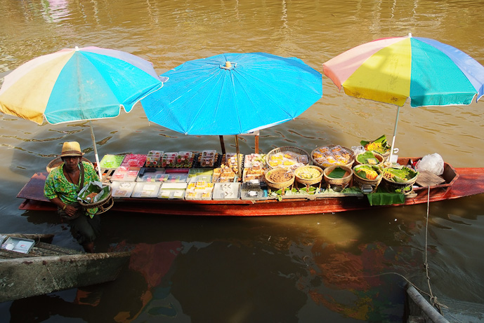 ชื่อ:  2011_0414Am-pa-wa0215.jpg
ครั้ง: 477
ขนาด:  196.1 กิโลไบต์