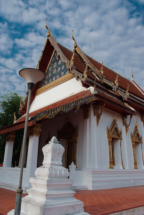 ชื่อ:  2011_0414Am-pa-wa0249.jpg
ครั้ง: 351
ขนาด:  174.6 กิโลไบต์