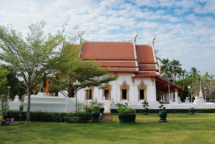 ชื่อ:  2011_0414Am-pa-wa0230.jpg
ครั้ง: 425
ขนาด:  222.5 กิโลไบต์