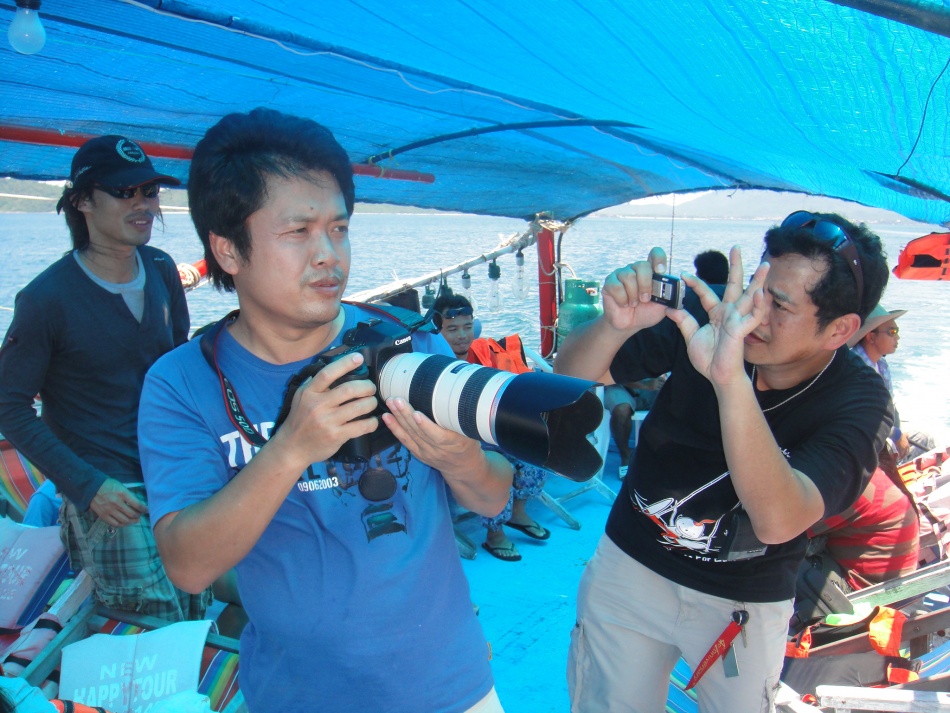 ชื่อ:  DSC02270.jpg
ครั้ง: 459
ขนาด:  264.8 กิโลไบต์