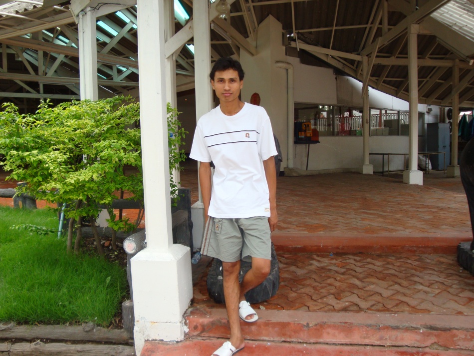 ชื่อ:  DSC00064.jpg
ครั้ง: 1019
ขนาด:  265.7 กิโลไบต์