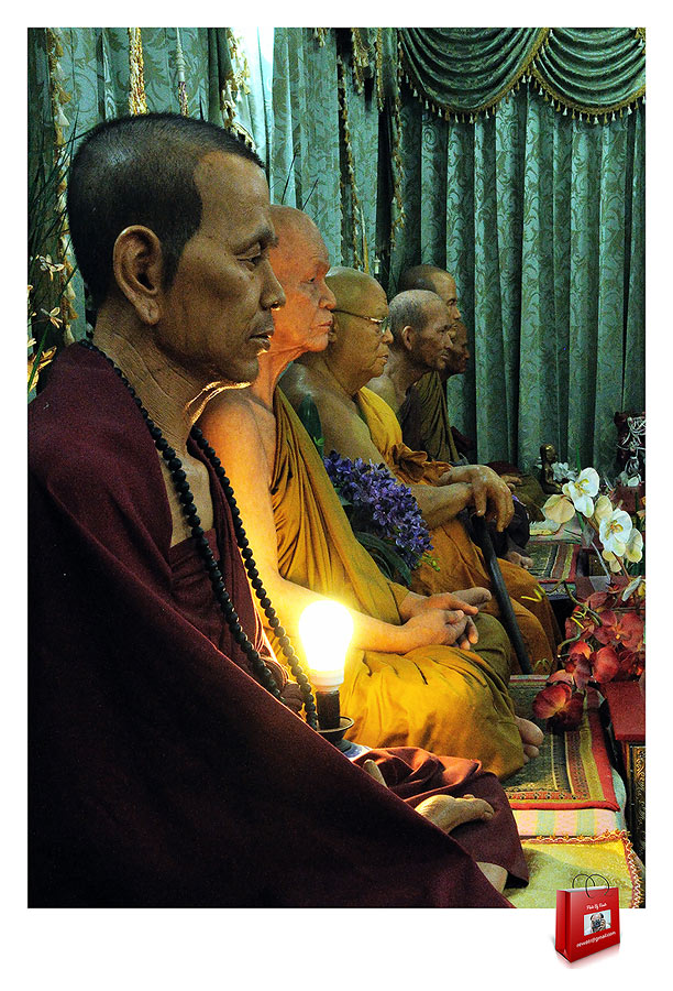 ชื่อ:  DSC_9324.jpg
ครั้ง: 400
ขนาด:  177.1 กิโลไบต์