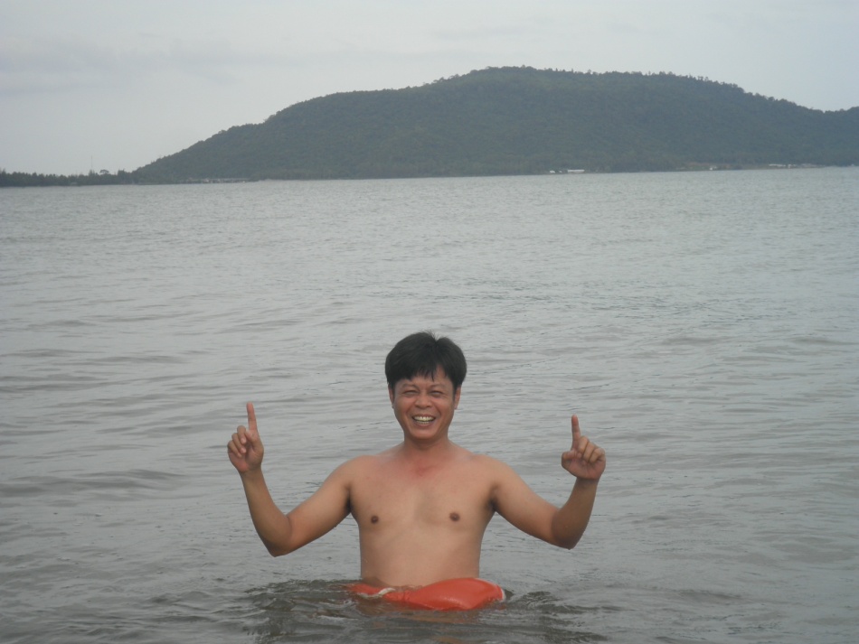 ชื่อ:  P5141858.jpg
ครั้ง: 668
ขนาด:  151.3 กิโลไบต์