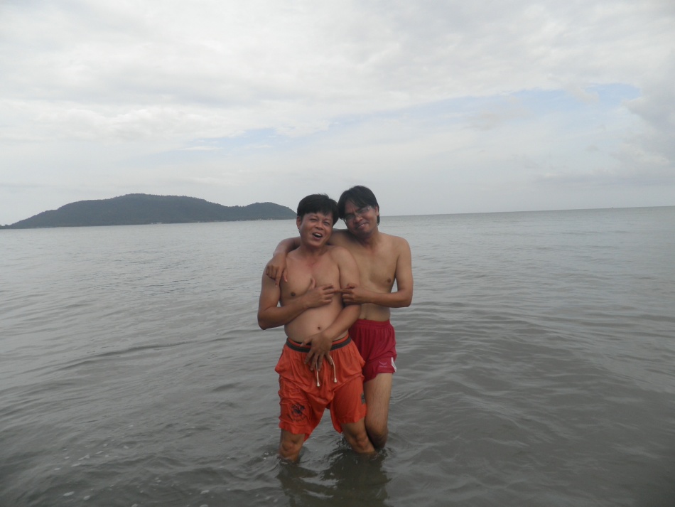 ชื่อ:  P5141864.jpg
ครั้ง: 650
ขนาด:  131.2 กิโลไบต์