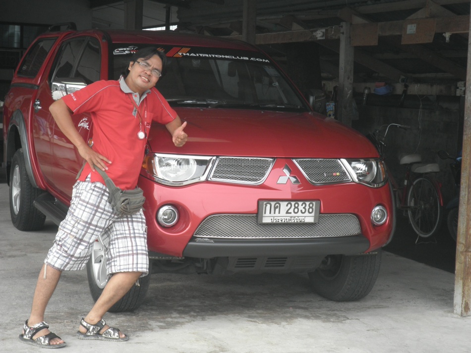 ชื่อ:  P6042317.jpg
ครั้ง: 2301
ขนาด:  213.7 กิโลไบต์