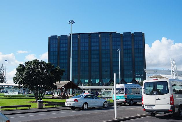 ชื่อ:  2011_0606Auckland-108.jpg
ครั้ง: 339
ขนาด:  119.1 กิโลไบต์