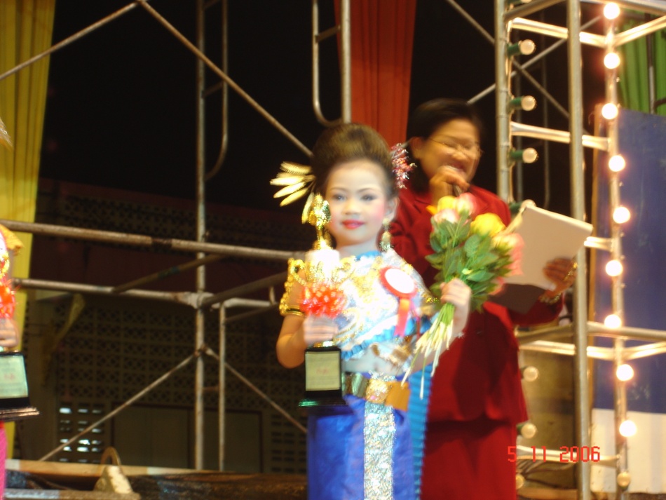 ชื่อ:  DSC00079.jpg
ครั้ง: 152
ขนาด:  188.4 กิโลไบต์