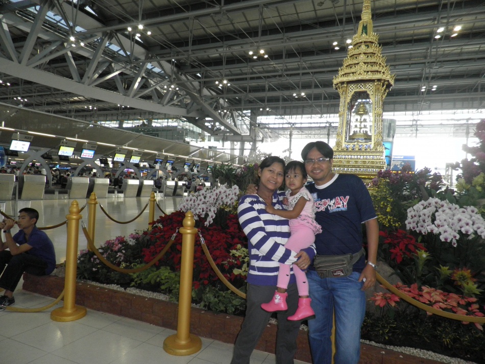 ชื่อ:  P1160673.jpg
ครั้ง: 393
ขนาด:  295.0 กิโลไบต์