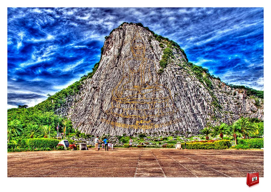 ชื่อ:  DSC_9948_49_50_tonemapped.jpg
ครั้ง: 356
ขนาด:  193.8 กิโลไบต์