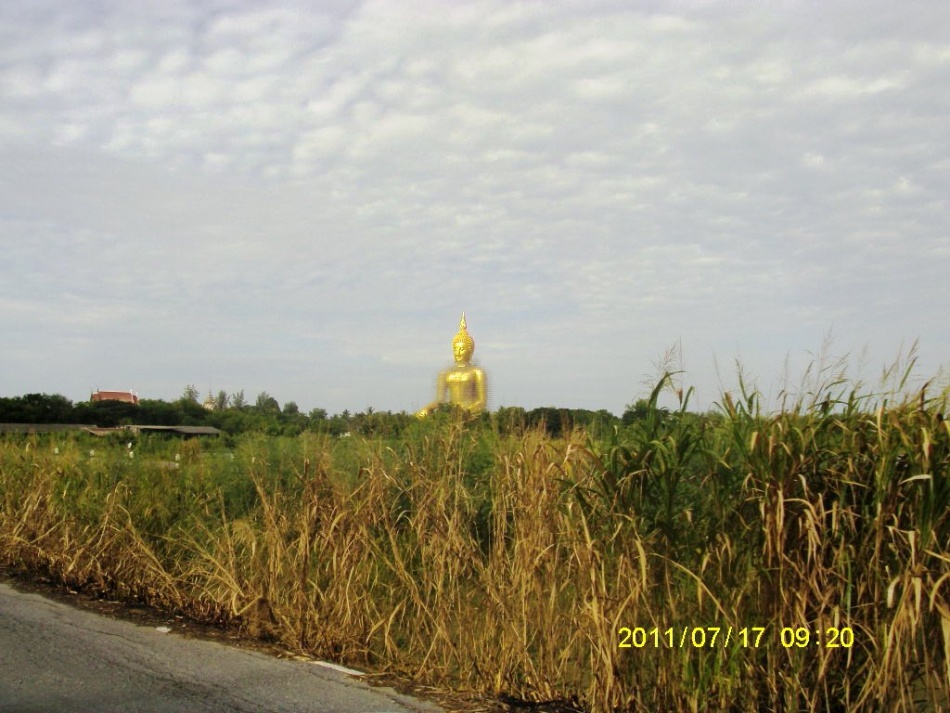 ชื่อ:  S73F0527.jpg
ครั้ง: 986
ขนาด:  216.1 กิโลไบต์