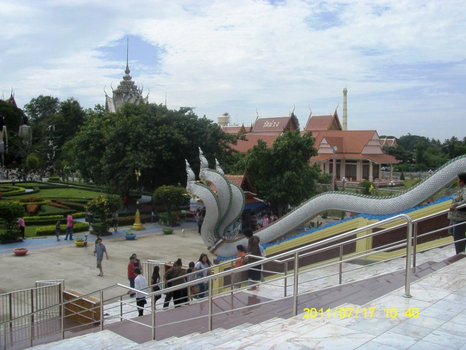 ชื่อ:  S73F0567.jpg
ครั้ง: 596
ขนาด:  237.1 กิโลไบต์