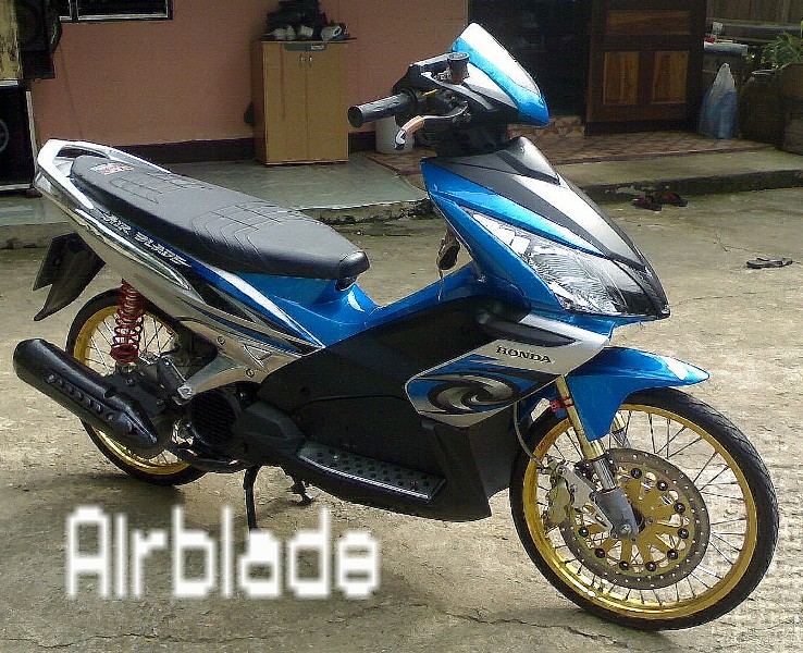 ชื่อ:  Airblade01.jpg
ครั้ง: 1379
ขนาด:  204.3 กิโลไบต์