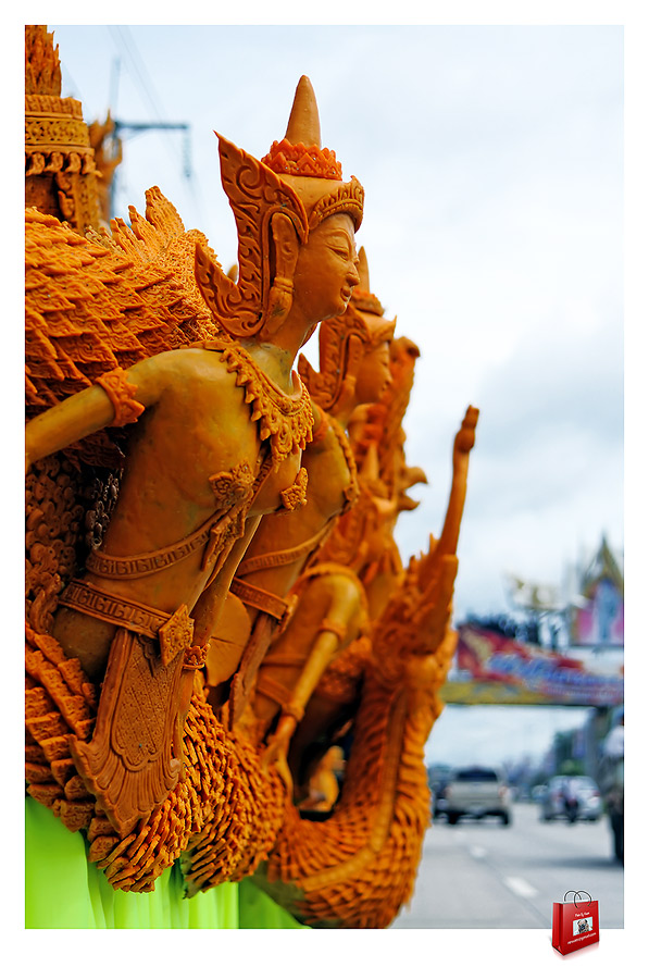 ชื่อ:  DSC_0120.jpg
ครั้ง: 341
ขนาด:  179.8 กิโลไบต์