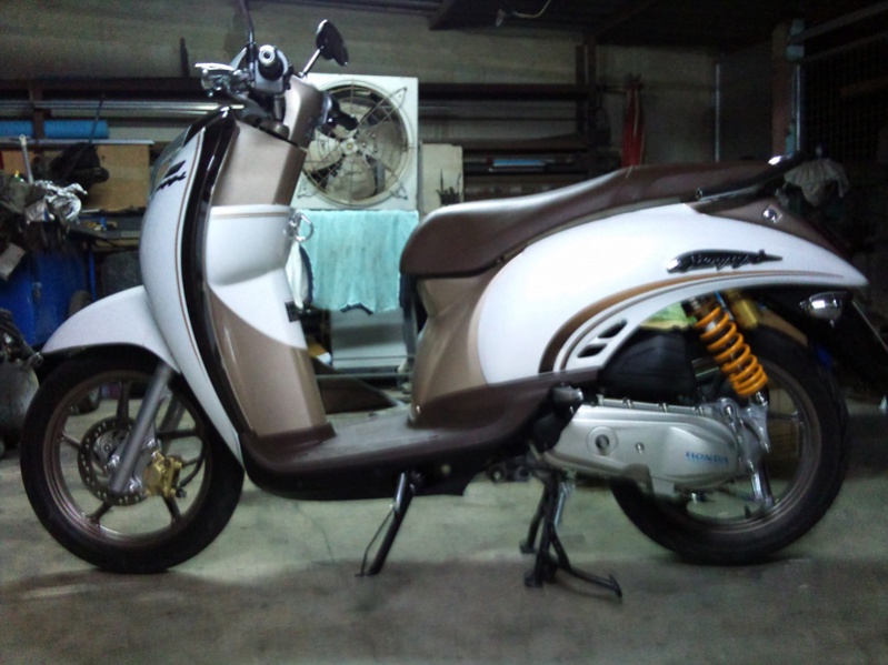 ชื่อ:  DSC00641.jpg
ครั้ง: 1192
ขนาด:  144.5 กิโลไบต์