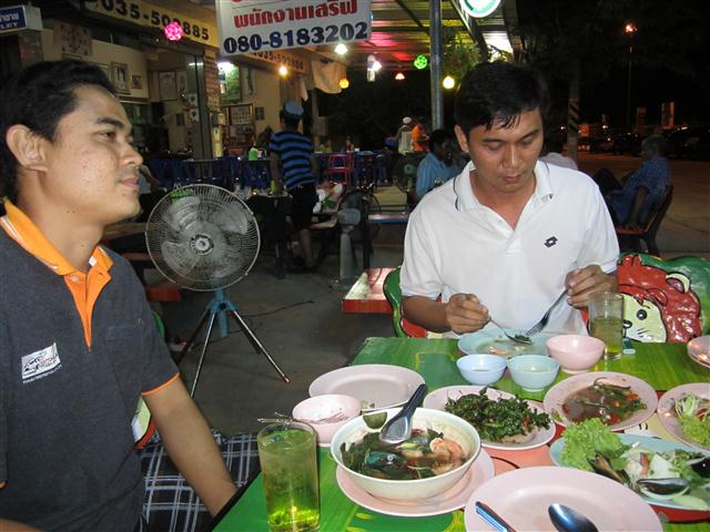 ชื่อ:  IMG_1986.JPG
ครั้ง: 219
ขนาด:  67.9 กิโลไบต์