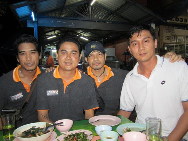 ชื่อ:  IMG_1987.JPG
ครั้ง: 552
ขนาด:  58.7 กิโลไบต์