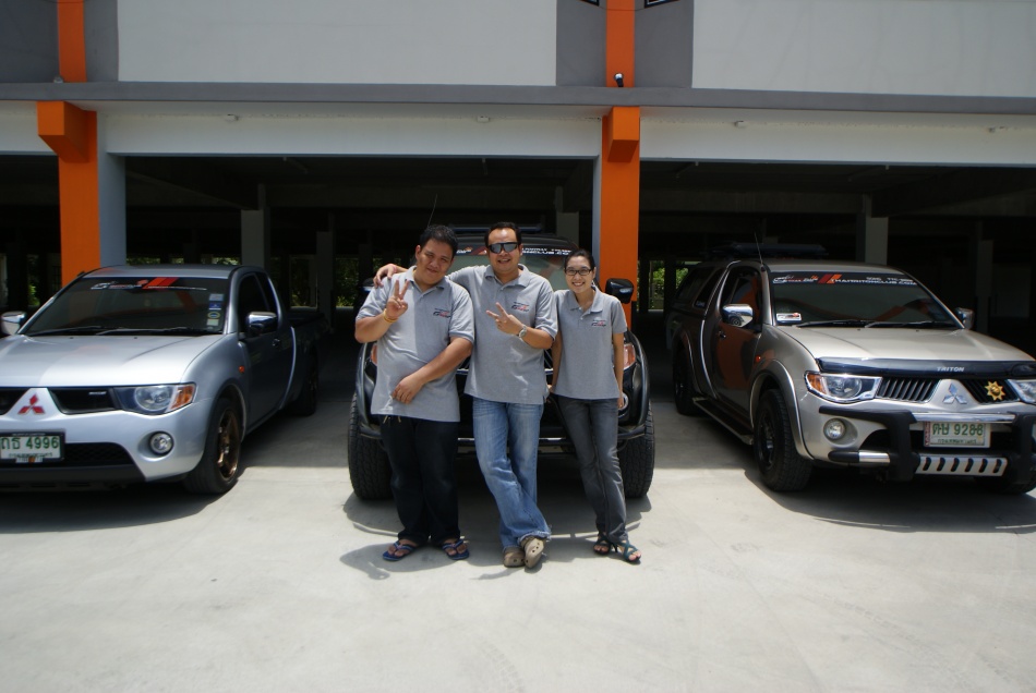 ชื่อ:  DSC04855.jpg
ครั้ง: 968
ขนาด:  148.2 กิโลไบต์