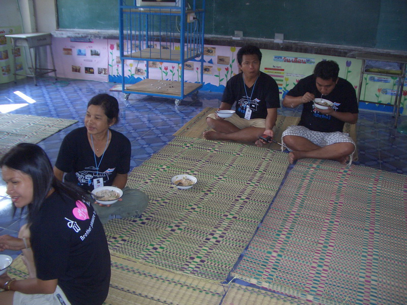 ชื่อ:  CIMG0317-1.jpg
ครั้ง: 264
ขนาด:  258.7 กิโลไบต์