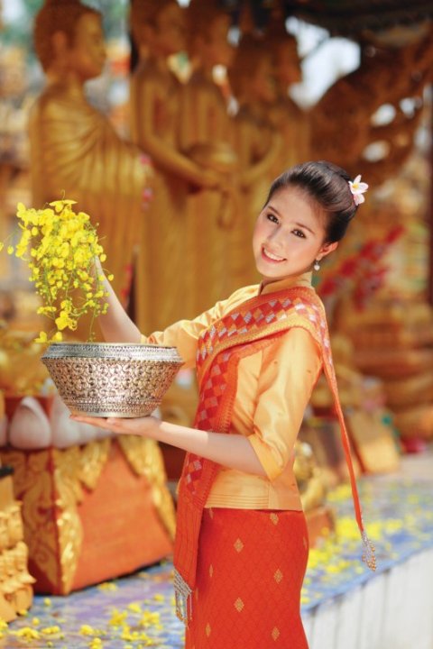 ชื่อ:  154622mmv83dq5585g2315.jpg
ครั้ง: 2634
ขนาด:  63.5 กิโลไบต์
