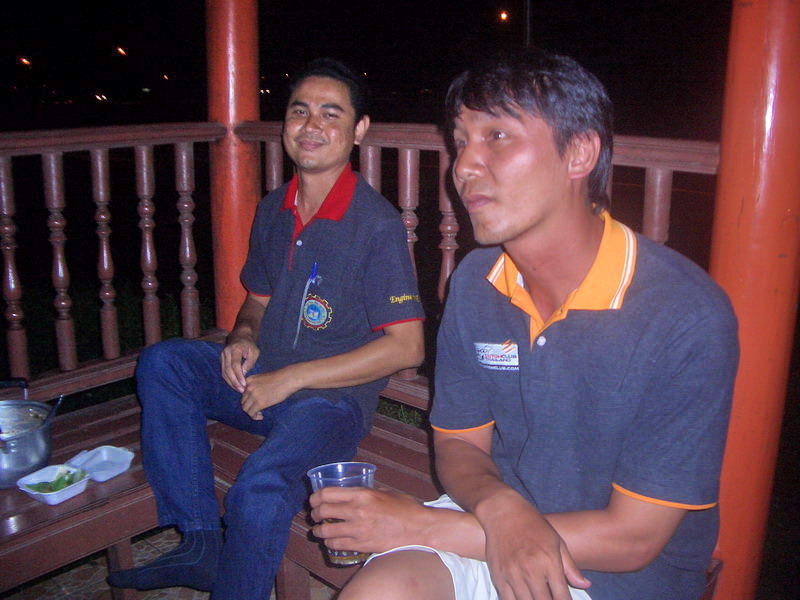 ชื่อ:  CIMG0049-1.jpg
ครั้ง: 564
ขนาด:  123.2 กิโลไบต์
