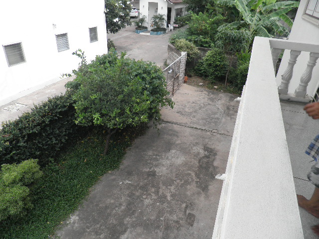 ชื่อ:  P9120058.JPG
ครั้ง: 656
ขนาด:  147.3 กิโลไบต์