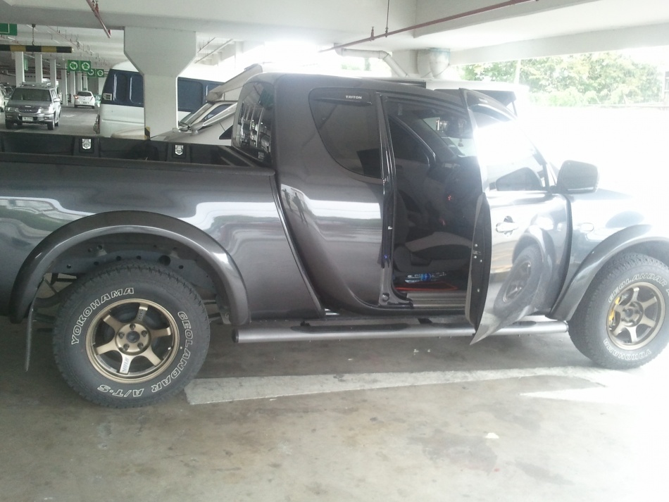 ชื่อ:  2011-09-10 14.16.08.jpg
ครั้ง: 2807
ขนาด:  179.2 กิโลไบต์
