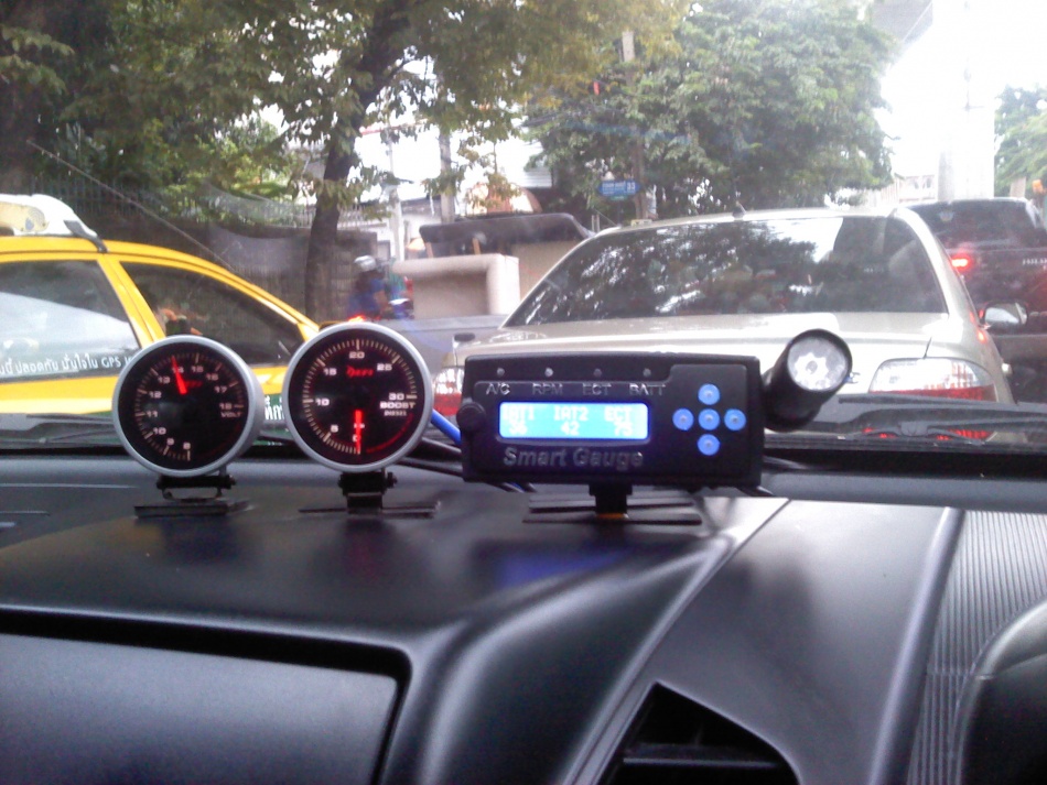 ชื่อ:  P150911_17.16.jpg
ครั้ง: 706
ขนาด:  232.7 กิโลไบต์