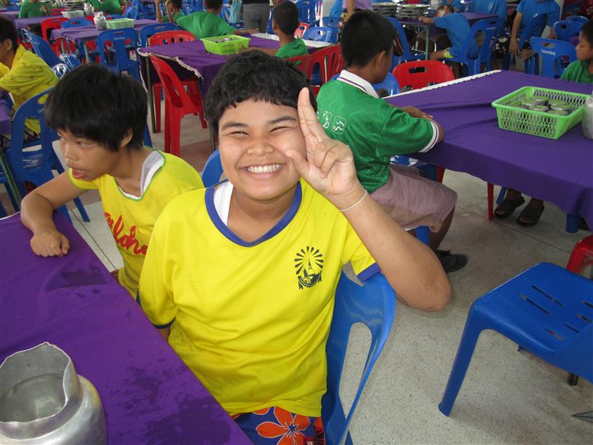 ชื่อ:  IMG_2300.JPG
ครั้ง: 588
ขนาด:  94.2 กิโลไบต์