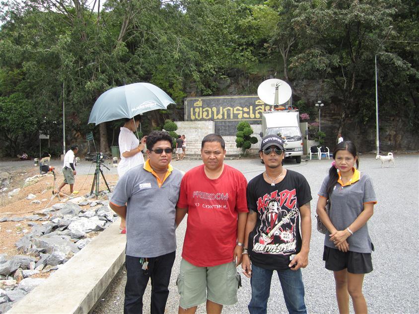ชื่อ:  IMG_2385.JPG
ครั้ง: 554
ขนาด:  137.2 กิโลไบต์