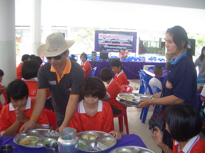 ชื่อ:  CIMG0076-1.jpg
ครั้ง: 276
ขนาด:  142.1 กิโลไบต์