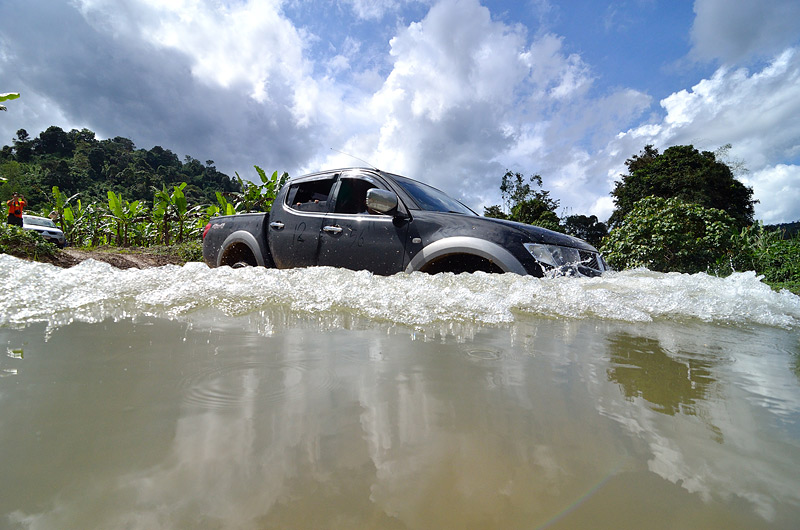 ชื่อ:  DSC_4908.jpg
ครั้ง: 647
ขนาด:  146.7 กิโลไบต์
