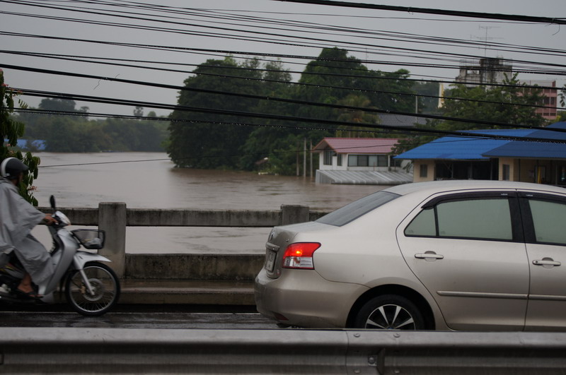 ชื่อ:  DSC01425_resize.JPG
ครั้ง: 488
ขนาด:  112.5 กิโลไบต์