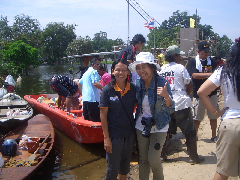 ชื่อ:  CIMG0021-1.jpg
ครั้ง: 158
ขนาด:  177.1 กิโลไบต์