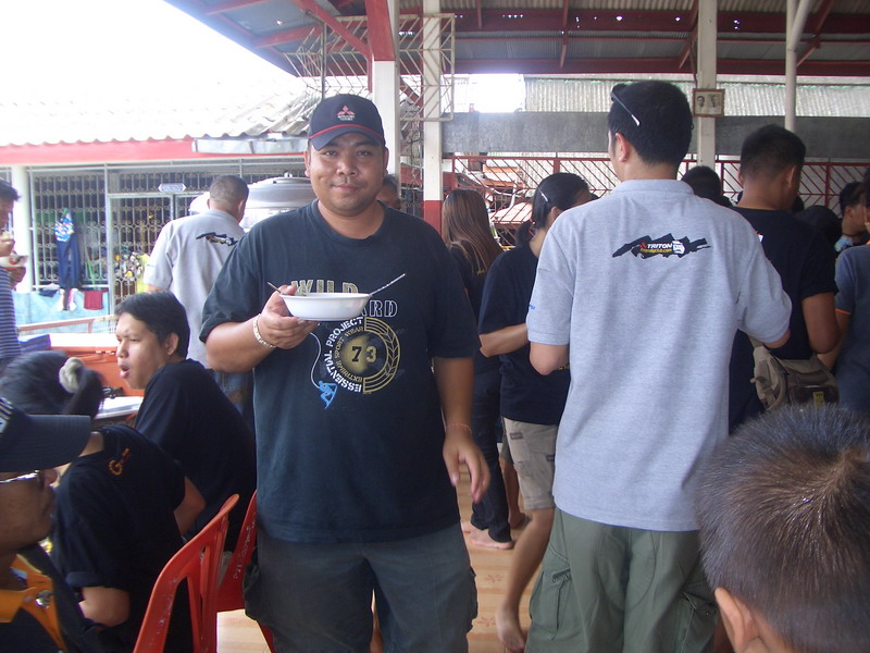 ชื่อ:  CIMG0069-1.jpg
ครั้ง: 154
ขนาด:  147.8 กิโลไบต์