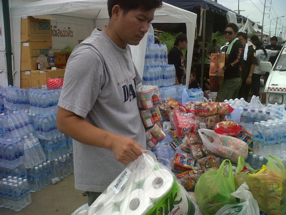 ชื่อ:  IMG02280-20111002-1414.jpg
ครั้ง: 197
ขนาด:  249.1 กิโลไบต์