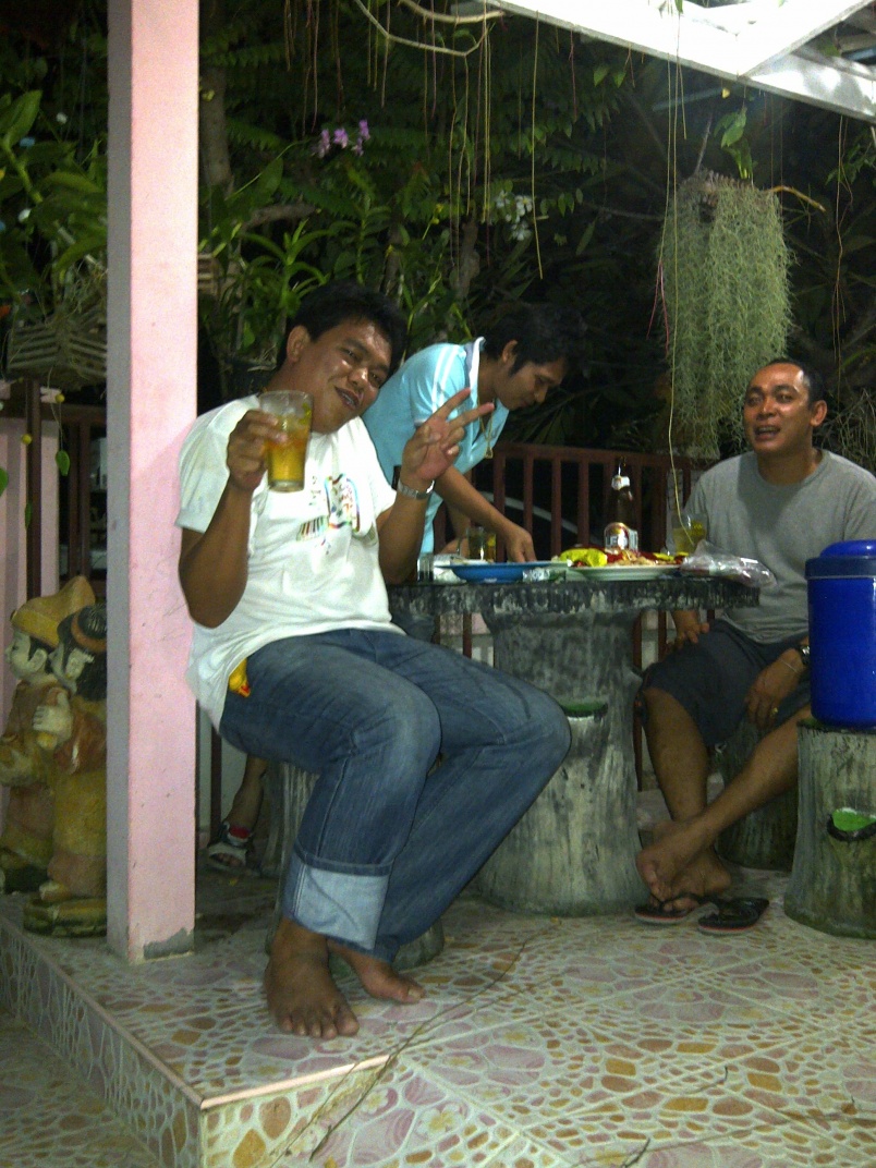 ชื่อ:  IMG-20111007-00077.jpg
ครั้ง: 397
ขนาด:  349.0 กิโลไบต์
