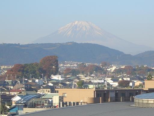 ชื่อ:  Fujiyama.jpg
ครั้ง: 319
ขนาด:  28.6 กิโลไบต์