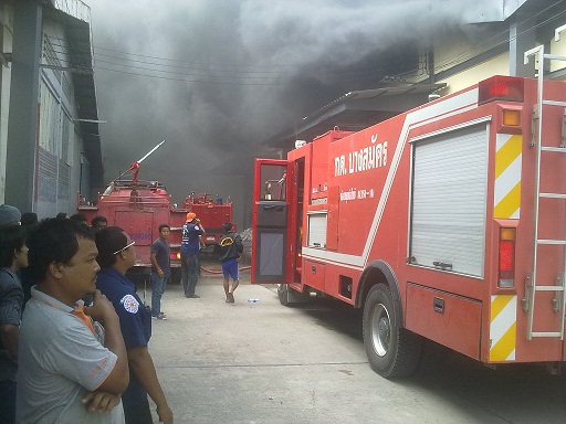 ชื่อ:  fire-1.jpg
ครั้ง: 171
ขนาด:  88.7 กิโลไบต์