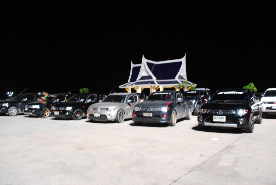 ชื่อ:  DSC_0018.jpg
ครั้ง: 289
ขนาด:  127.4 กิโลไบต์