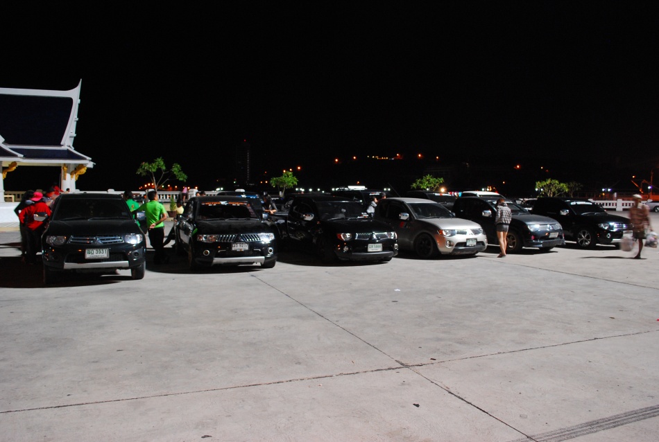 ชื่อ:  DSC_0015.jpg
ครั้ง: 290
ขนาด:  154.6 กิโลไบต์
