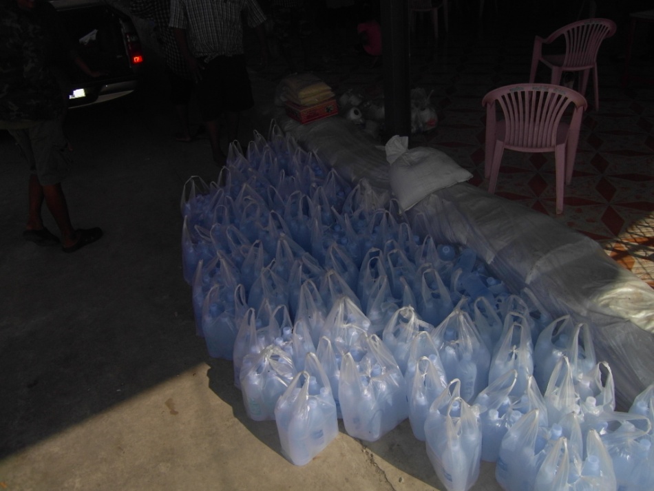 ชื่อ:  SDC10105.jpg
ครั้ง: 188
ขนาด:  154.1 กิโลไบต์