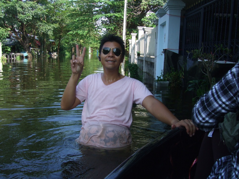 ชื่อ:  DSCF5376.jpg
ครั้ง: 705
ขนาด:  294.8 กิโลไบต์