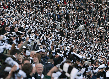 ชื่อ:  newcastle.gif
ครั้ง: 566
ขนาด:  127.9 กิโลไบต์
