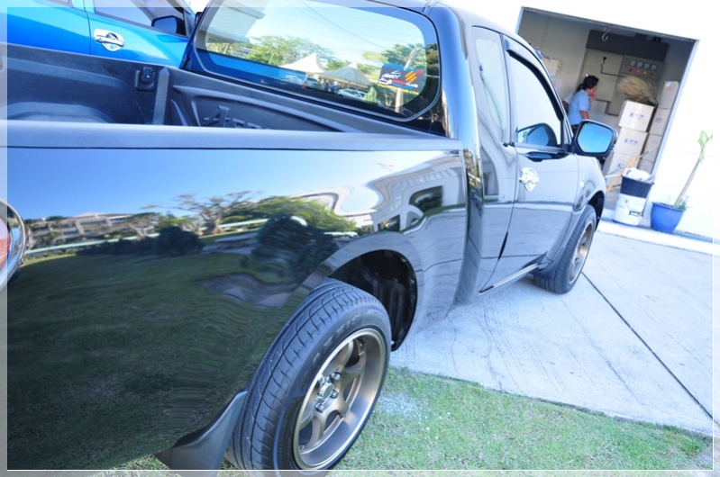 ชื่อ:  DSC_0017.jpg
ครั้ง: 424
ขนาด:  159.0 กิโลไบต์