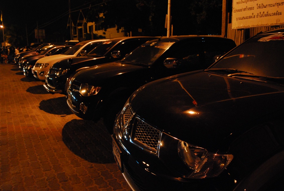 ชื่อ:  DSC_0114.jpg
ครั้ง: 221
ขนาด:  186.3 กิโลไบต์