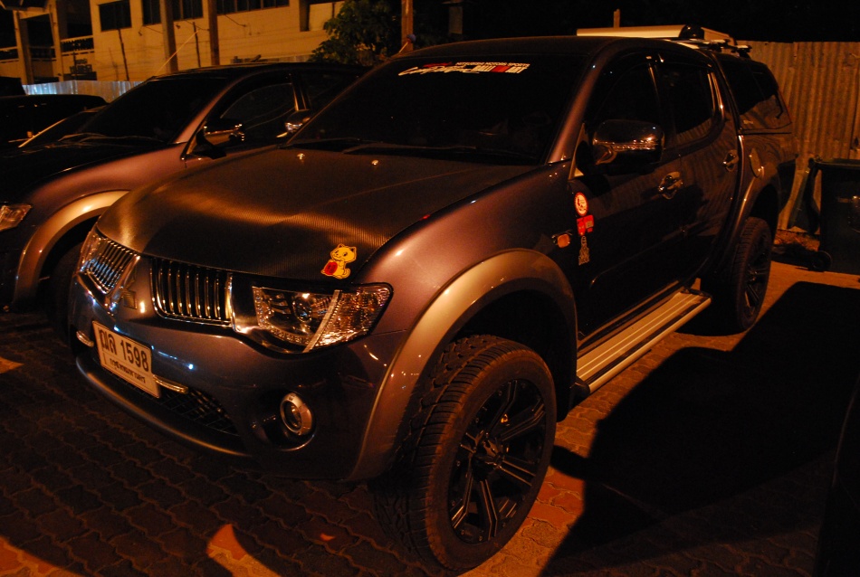ชื่อ:  DSC_0119.jpg
ครั้ง: 221
ขนาด:  200.2 กิโลไบต์
