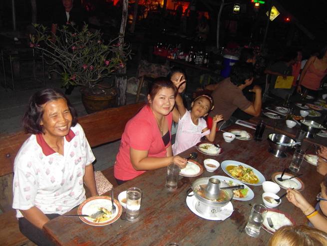 ชื่อ:  image013.jpg
ครั้ง: 146
ขนาด:  49.3 กิโลไบต์