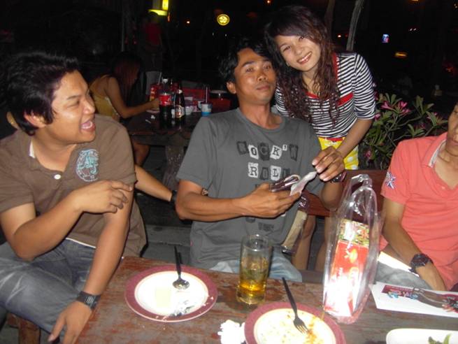 ชื่อ:  image042.jpg
ครั้ง: 133
ขนาด:  44.6 กิโลไบต์
