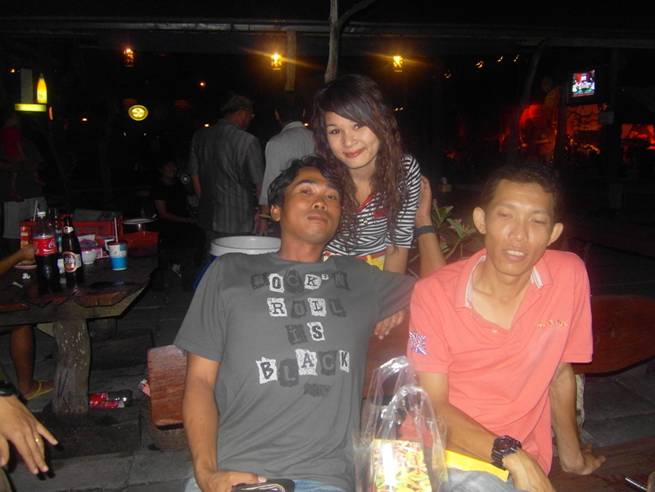 ชื่อ:  image043.jpg
ครั้ง: 141
ขนาด:  36.4 กิโลไบต์